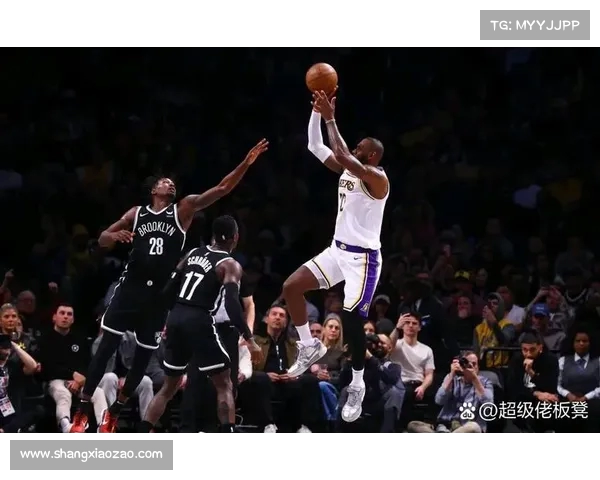 NBA比赛精华集锦精彩回顾 力量与技巧的完美碰撞每一秒都充满激情